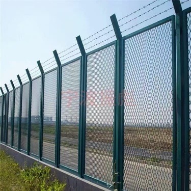 寧波振軒交通 計算機及輔助設(shè)備在現(xiàn)代化交通管理中的應(yīng)用